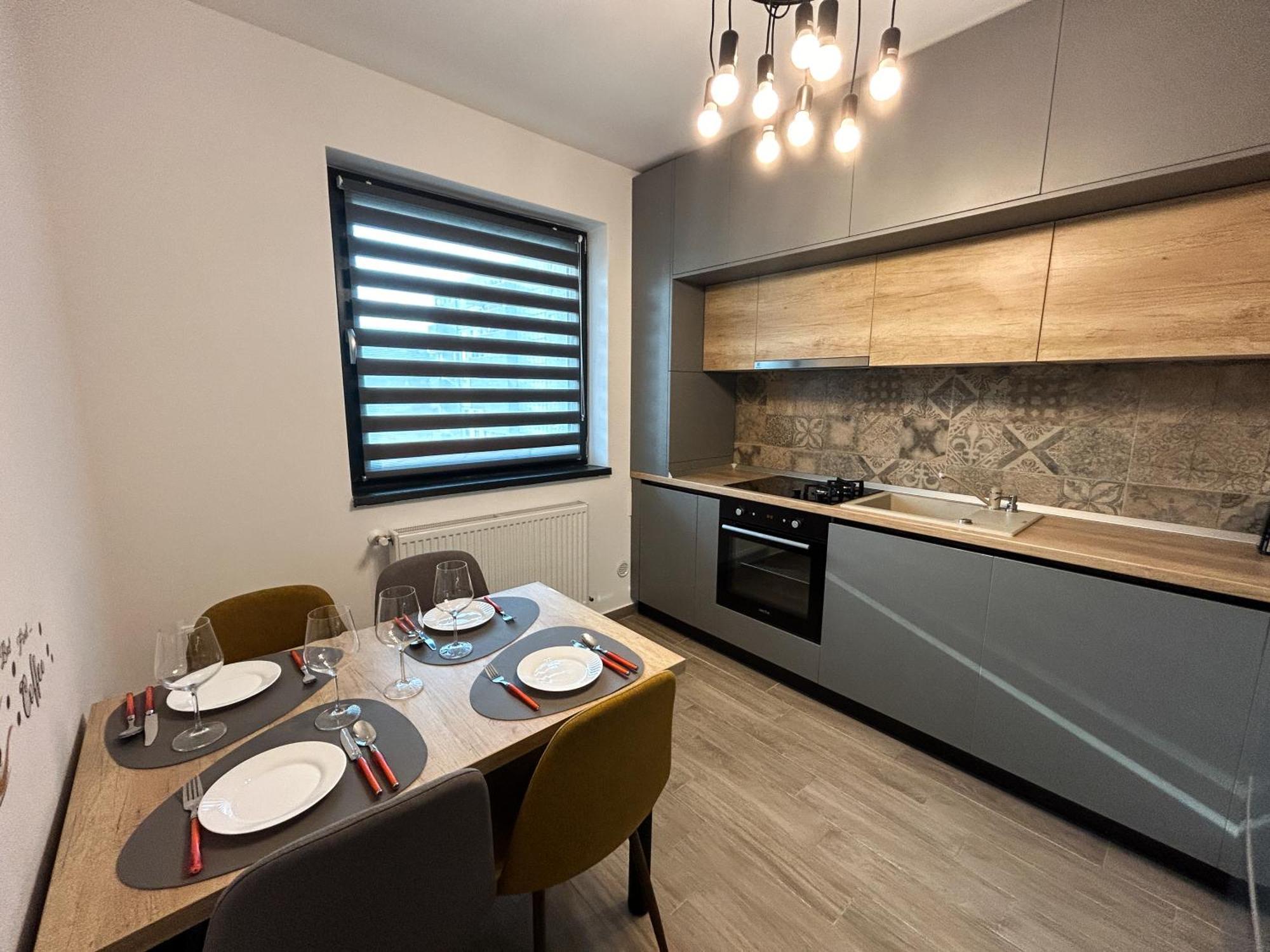 Mirandis - Modern With Free Parking Near Coresi Mall * Braşov