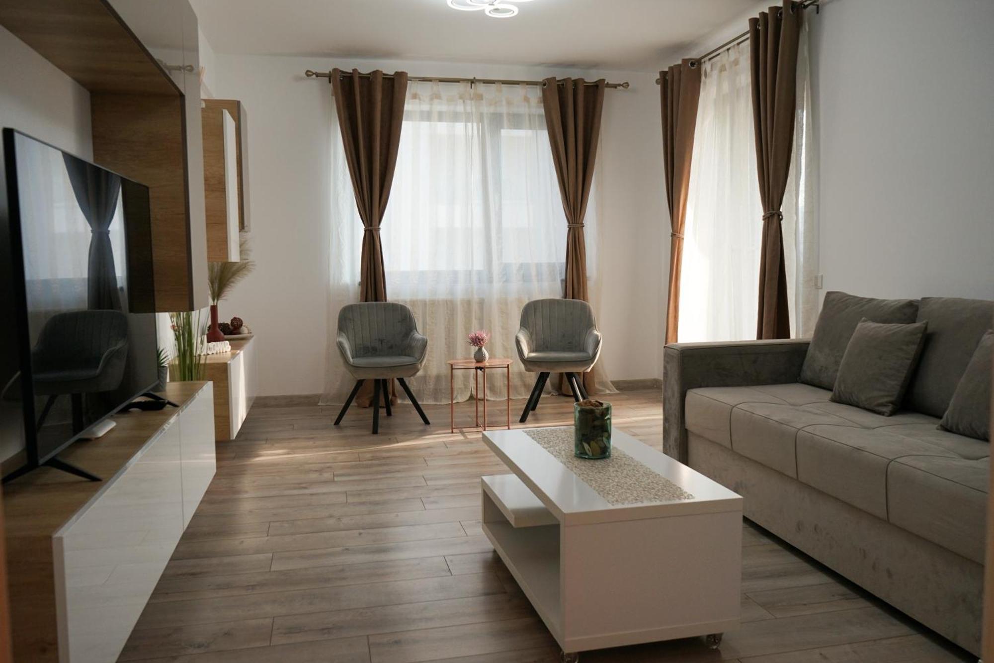 Mirandis - Modern With Free Parking Near Coresi Mall * Braşov