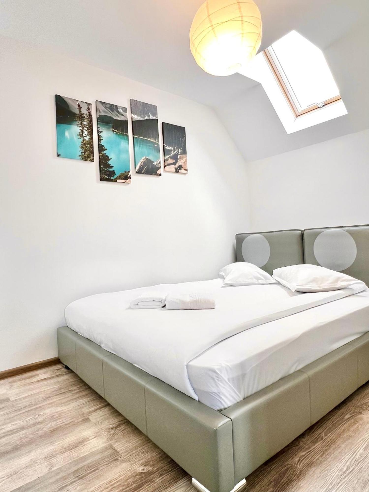 Appartement Mirandis - Modern With Free Parking Near Coresi Mall *