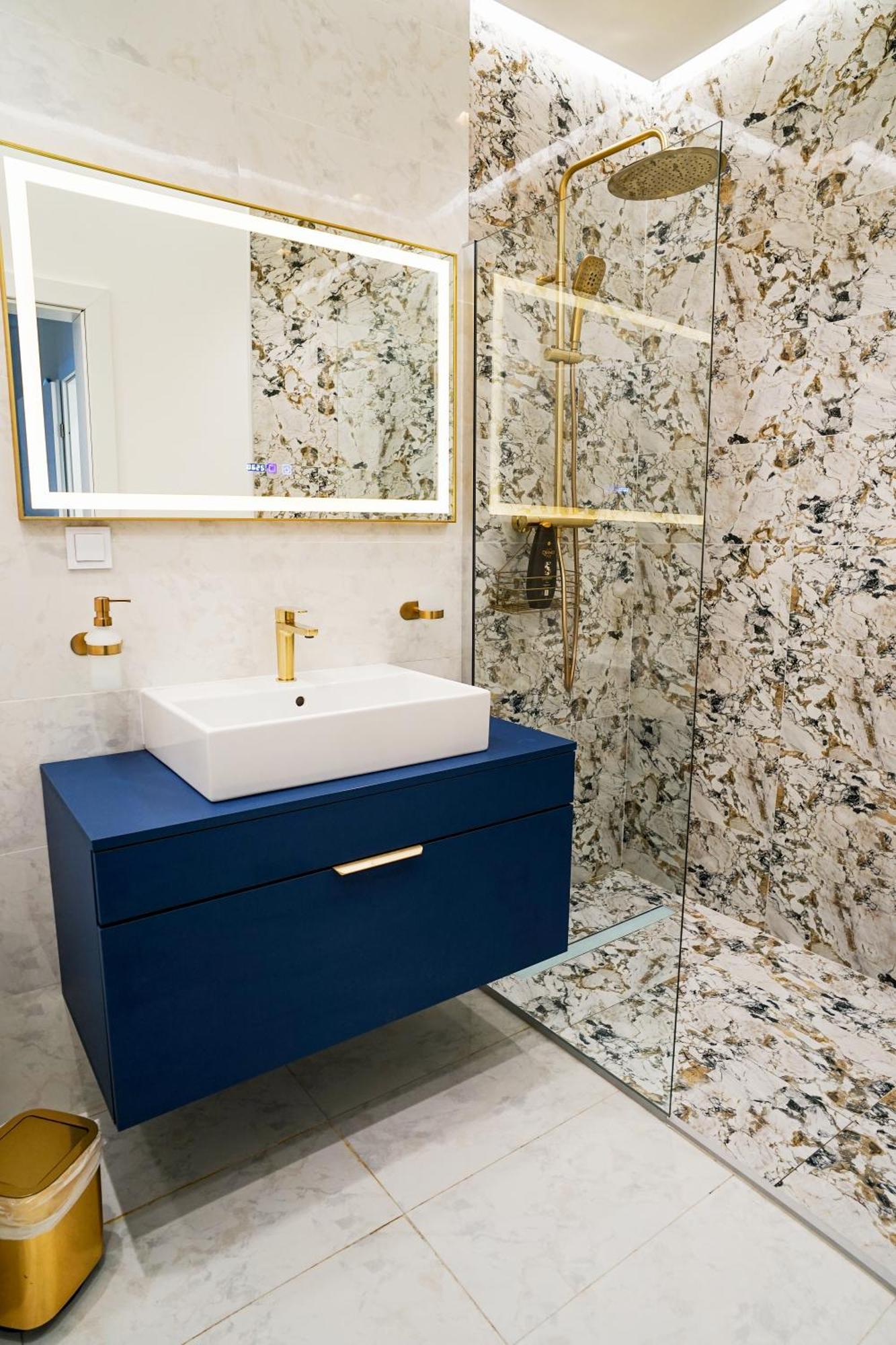 Mirandis - Modern With Free Parking Near Coresi Mall Appartement Braşov