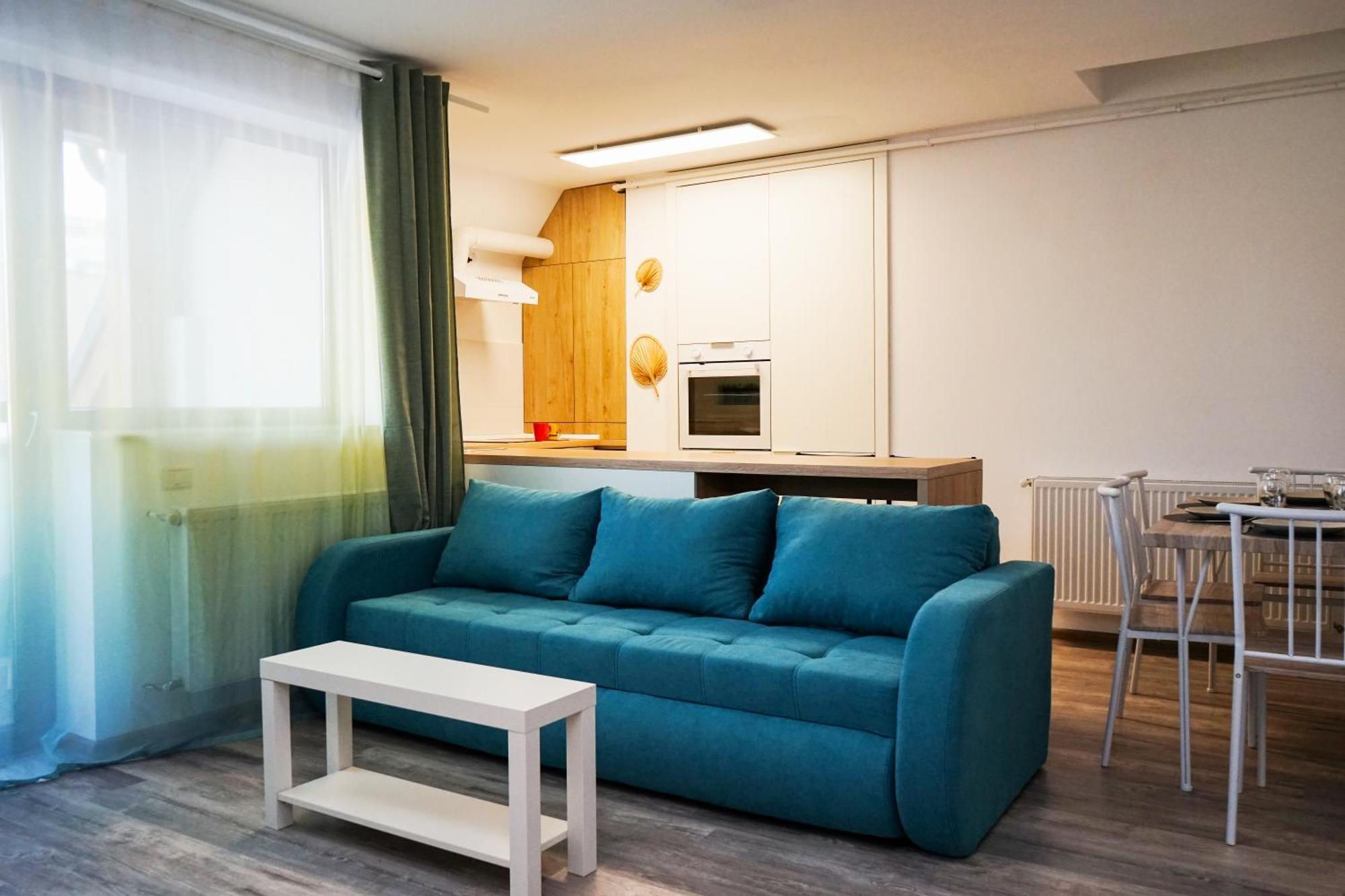 Mirandis - Modern With Free Parking Near Coresi Mall Appartement *